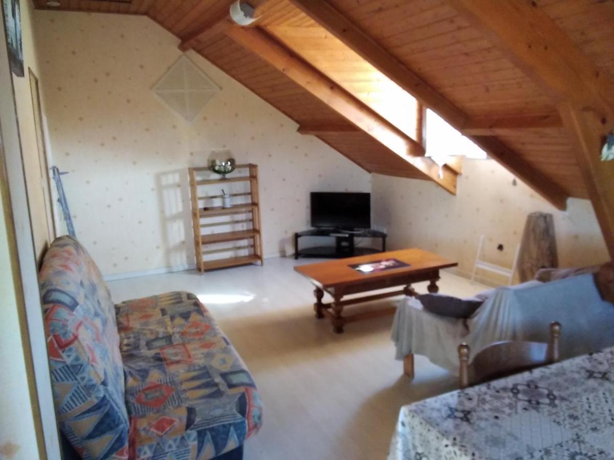 Appartement Calme En Pleine Campagne Malaussanne Eksteriør billede